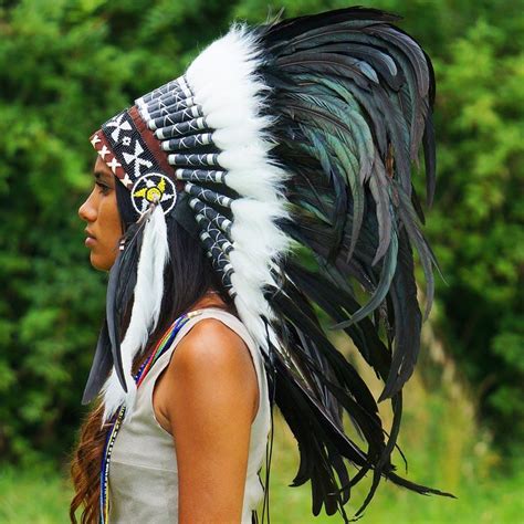 how do you make an indian headdress|Indian Headdresses from Different Tribes.